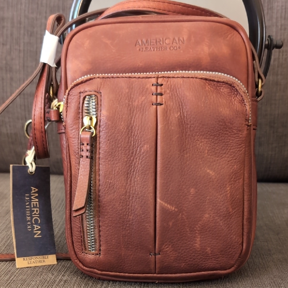 Brown Crossbody Bag with Vintage Leather Look